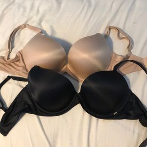Victoria’s Secret bras